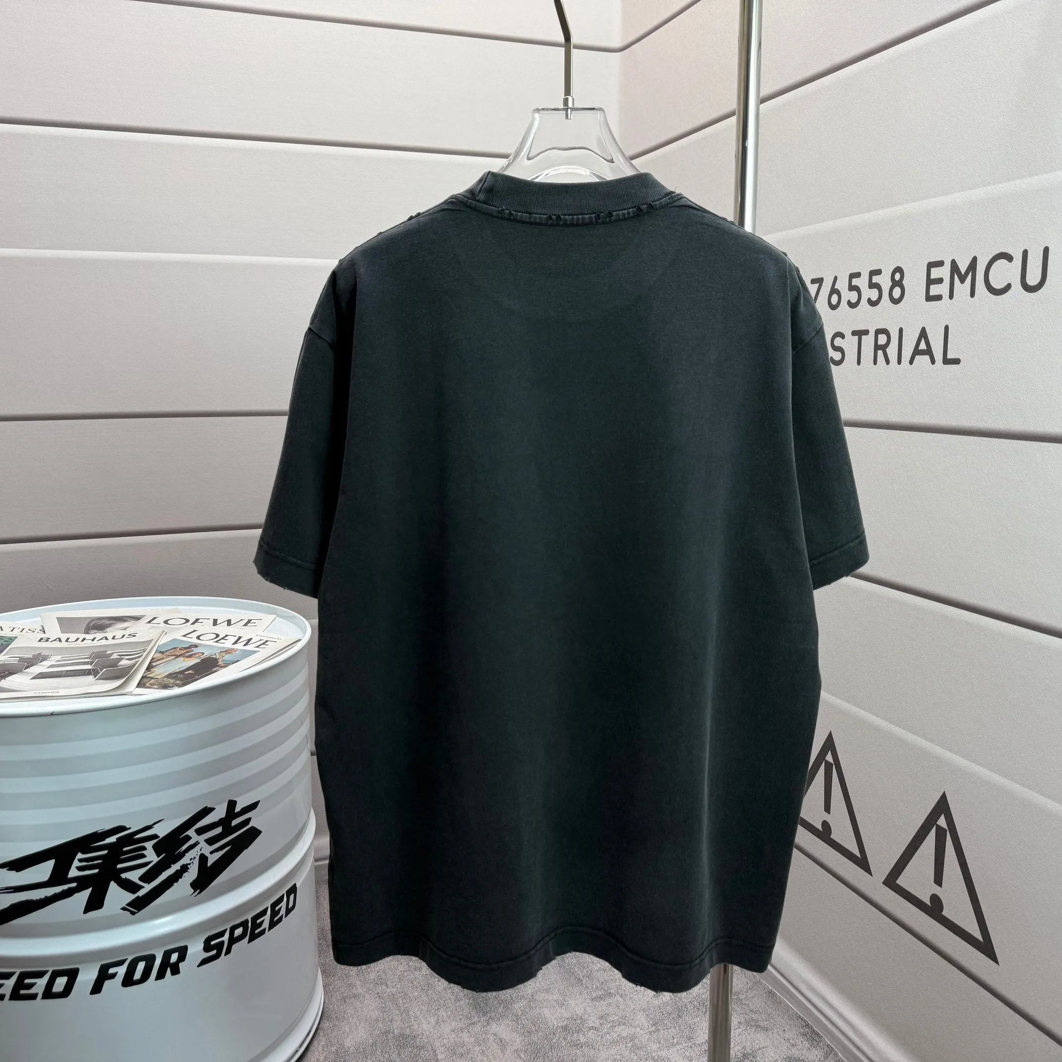 # MM 6 *2026 New Arrival 320 tee Same Style : + : Size :S M L XL XXL Size： S （90-130 ） M （120-150 ） L （140-165 ） XL （160-180 ） XXL （180-210 ）